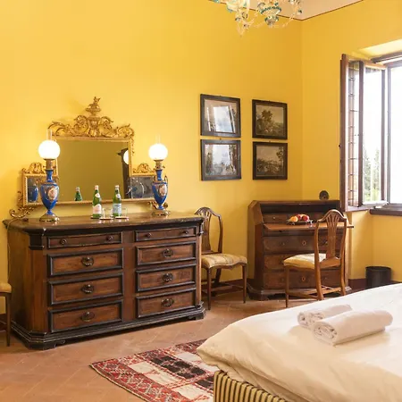 Otel Castello Del Calcione *
