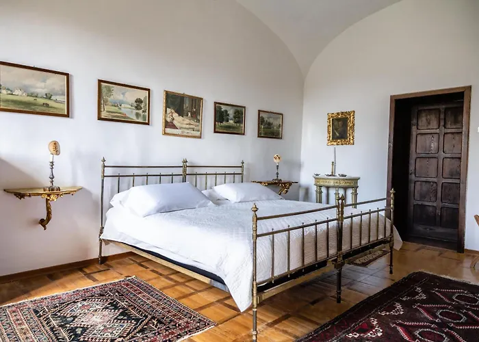 Hotel Castello Lucignano